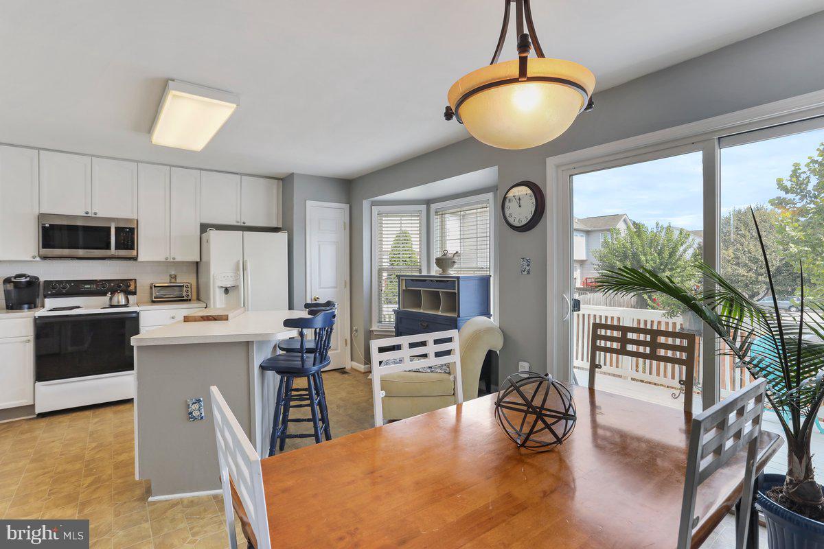 GREEN MEADOWS - Residential