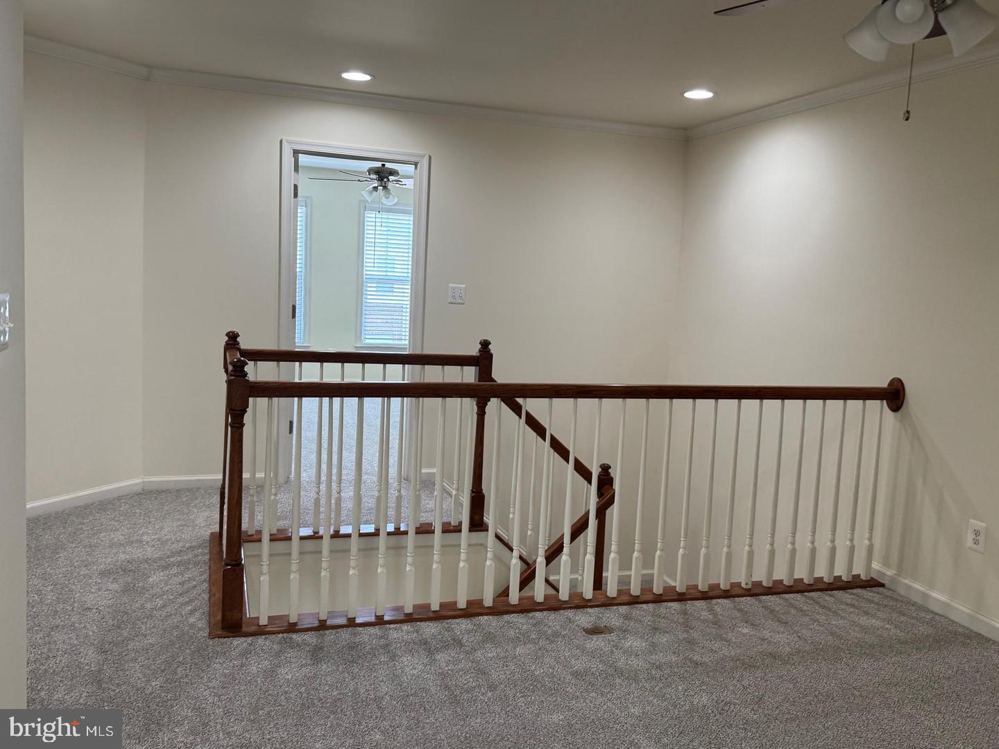 STONE RIDGE LANDBAY 5R - Residential