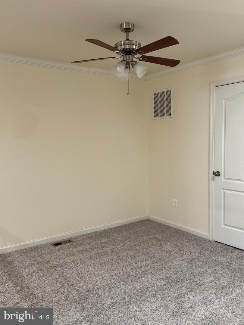 STONE RIDGE LANDBAY 5R - Residential