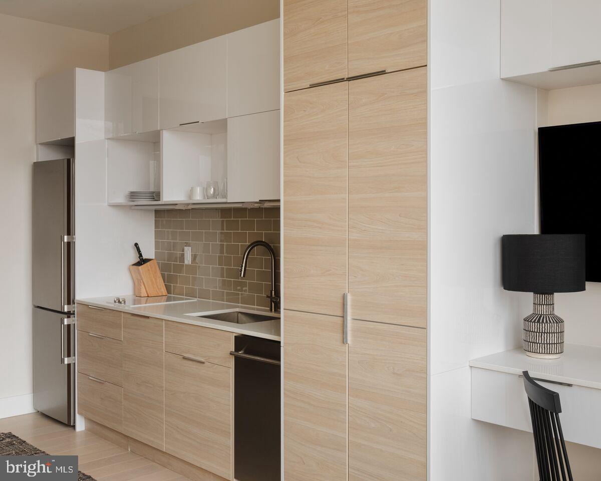 OLD CITY - Residential Lease