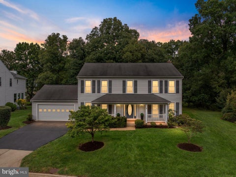 Photo of 13109 Rounding Run Circle, HERNDON, VA 20171 (MLS # VAFX2343458)
