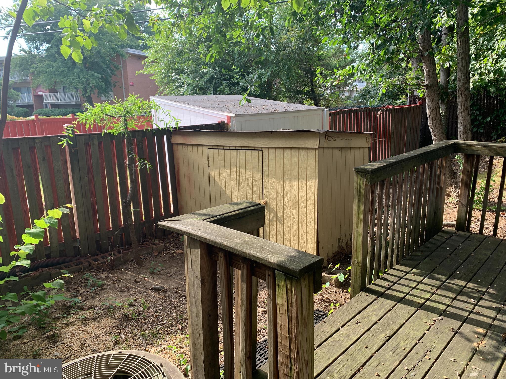 CIPRIANO WOODS - Residential