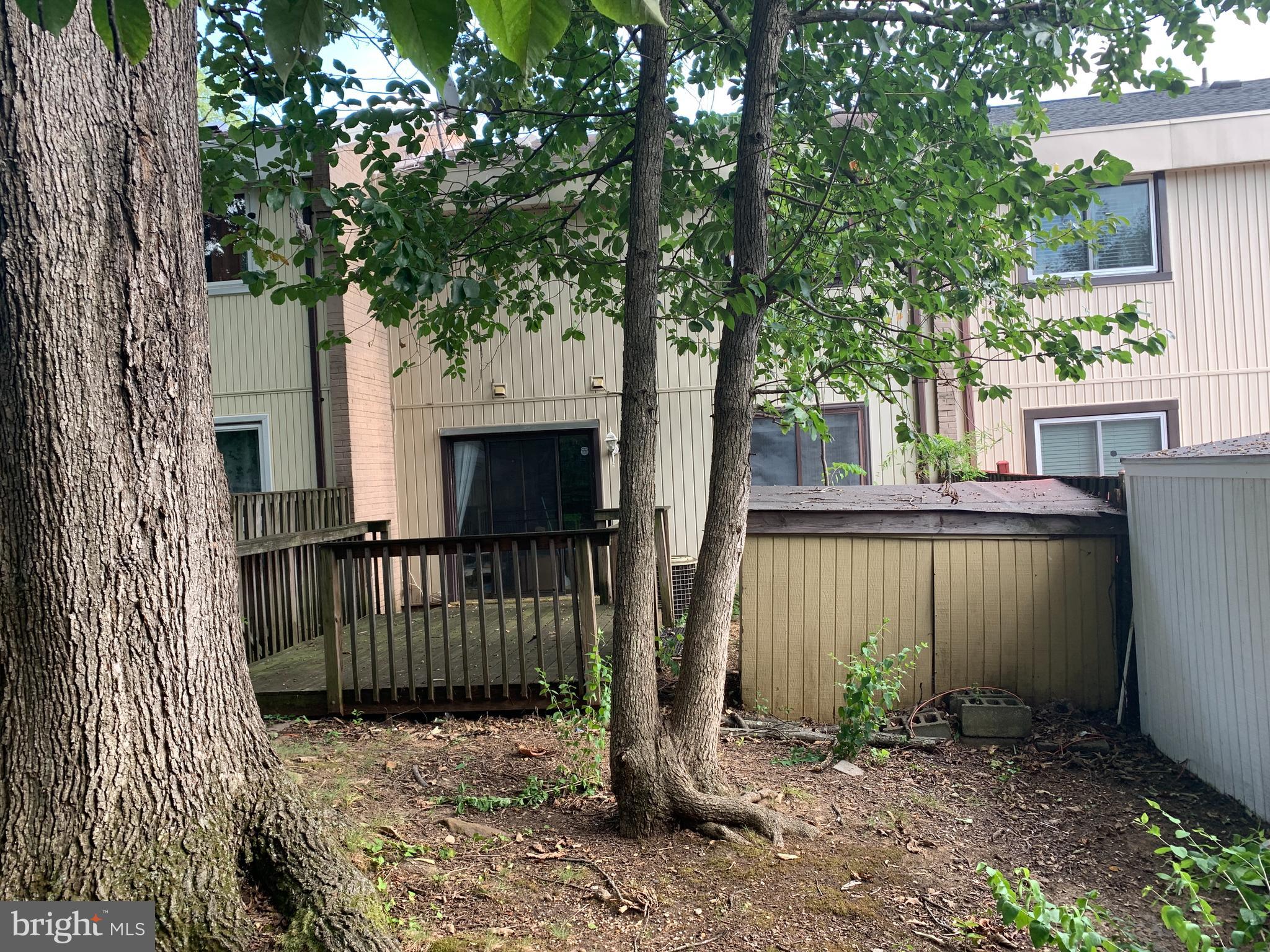 CIPRIANO WOODS - Residential