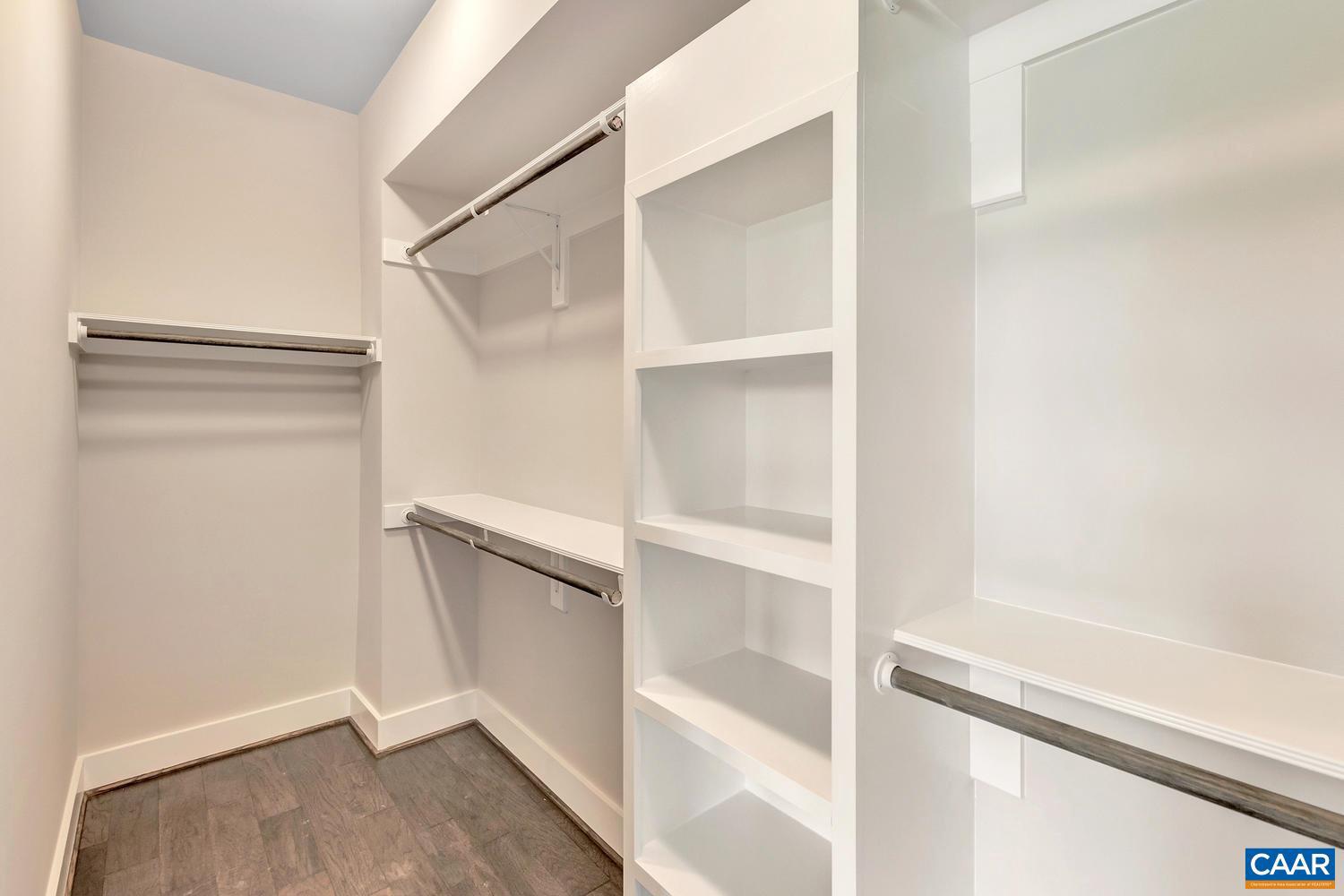 OLD TRAIL - Residential