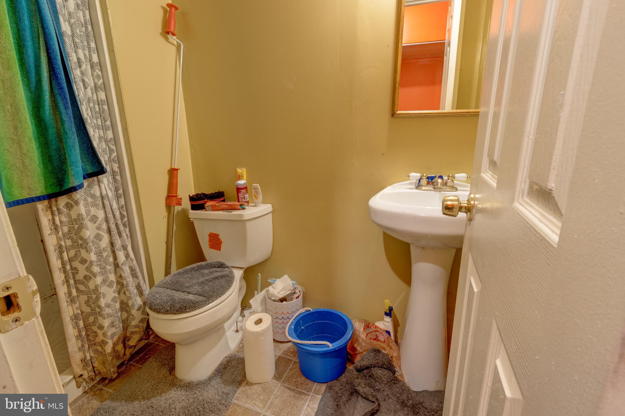 NEWPORT TOWNE PLAT TWO - Residential