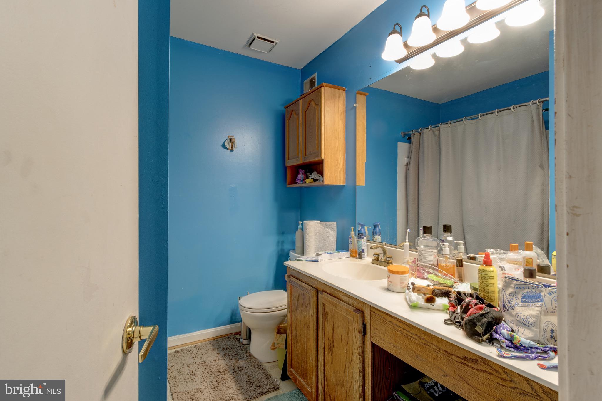 NEWPORT TOWNE PLAT TWO - Residential