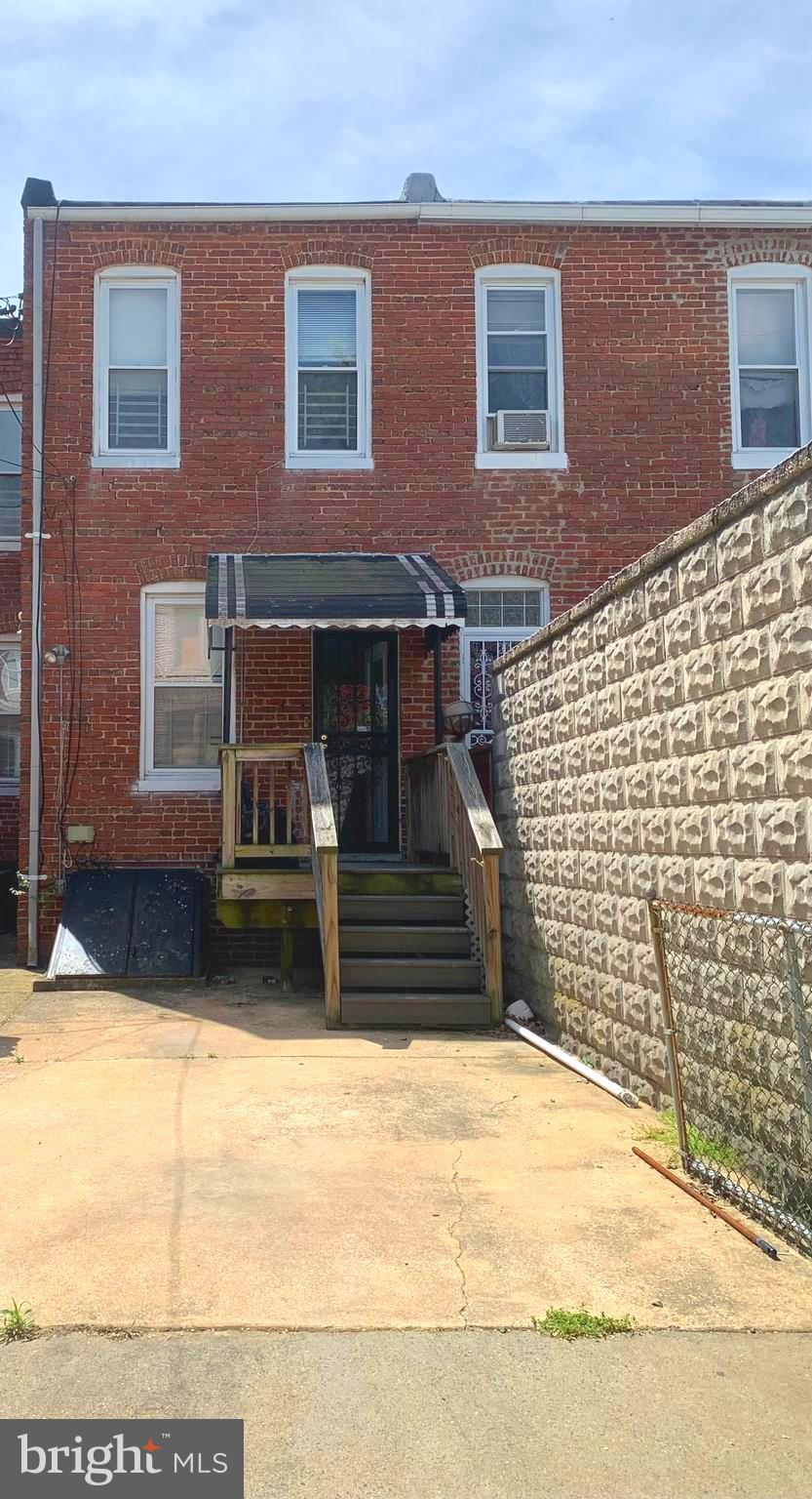 WAVERLY - Residential Lease