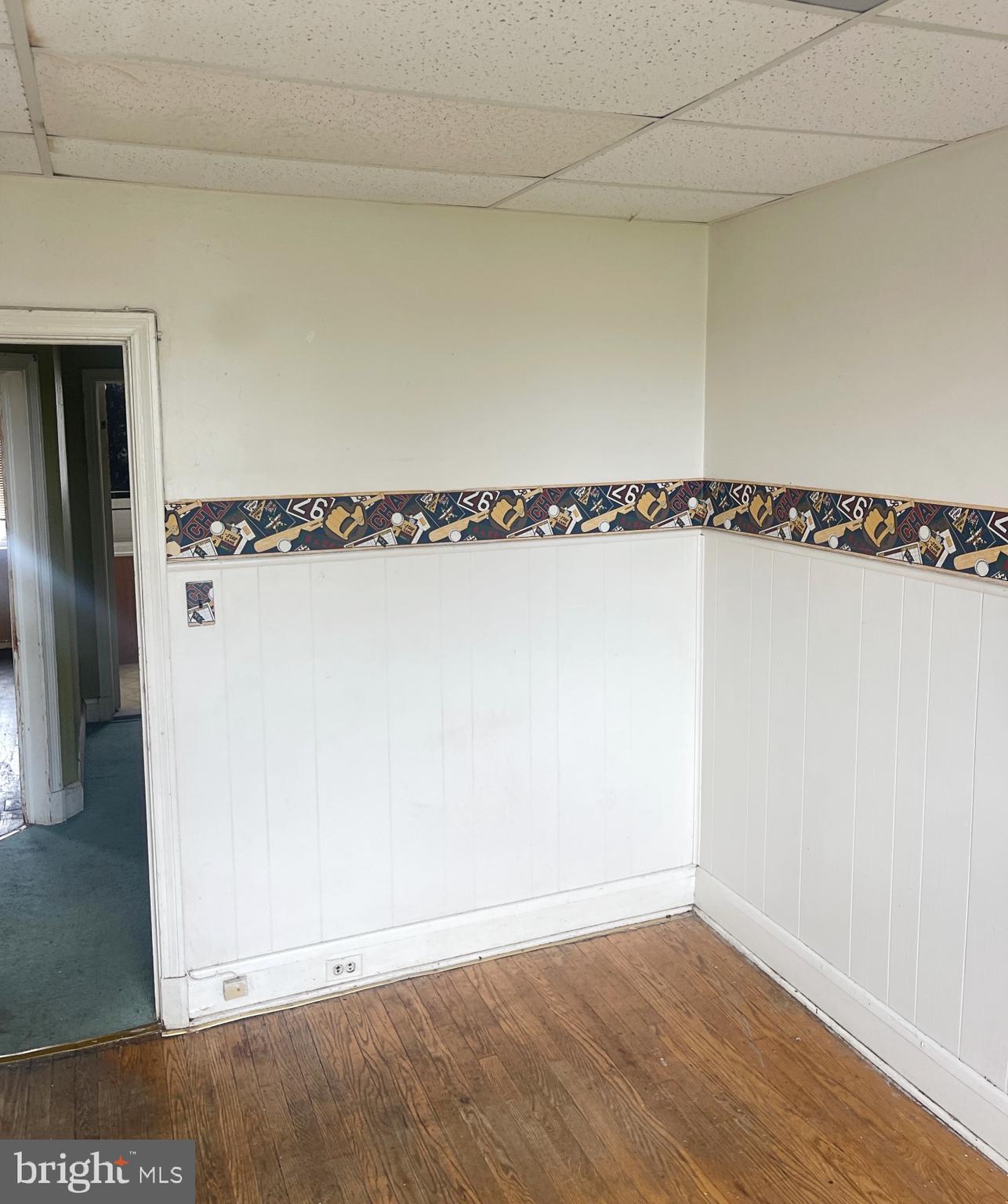 WOODMERE - Residential