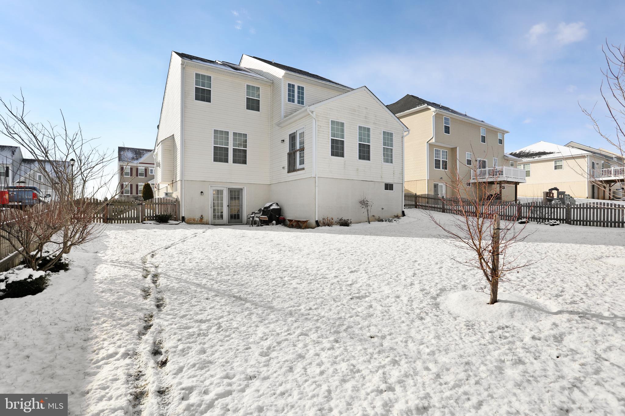 SPRUCE HILL ESTATES - Residential