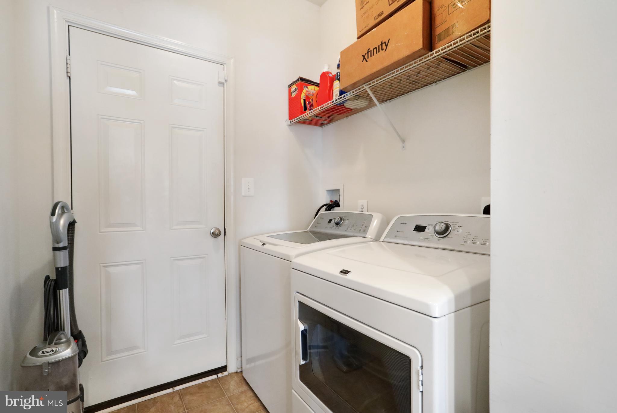 SPRUCE HILL ESTATES - Residential