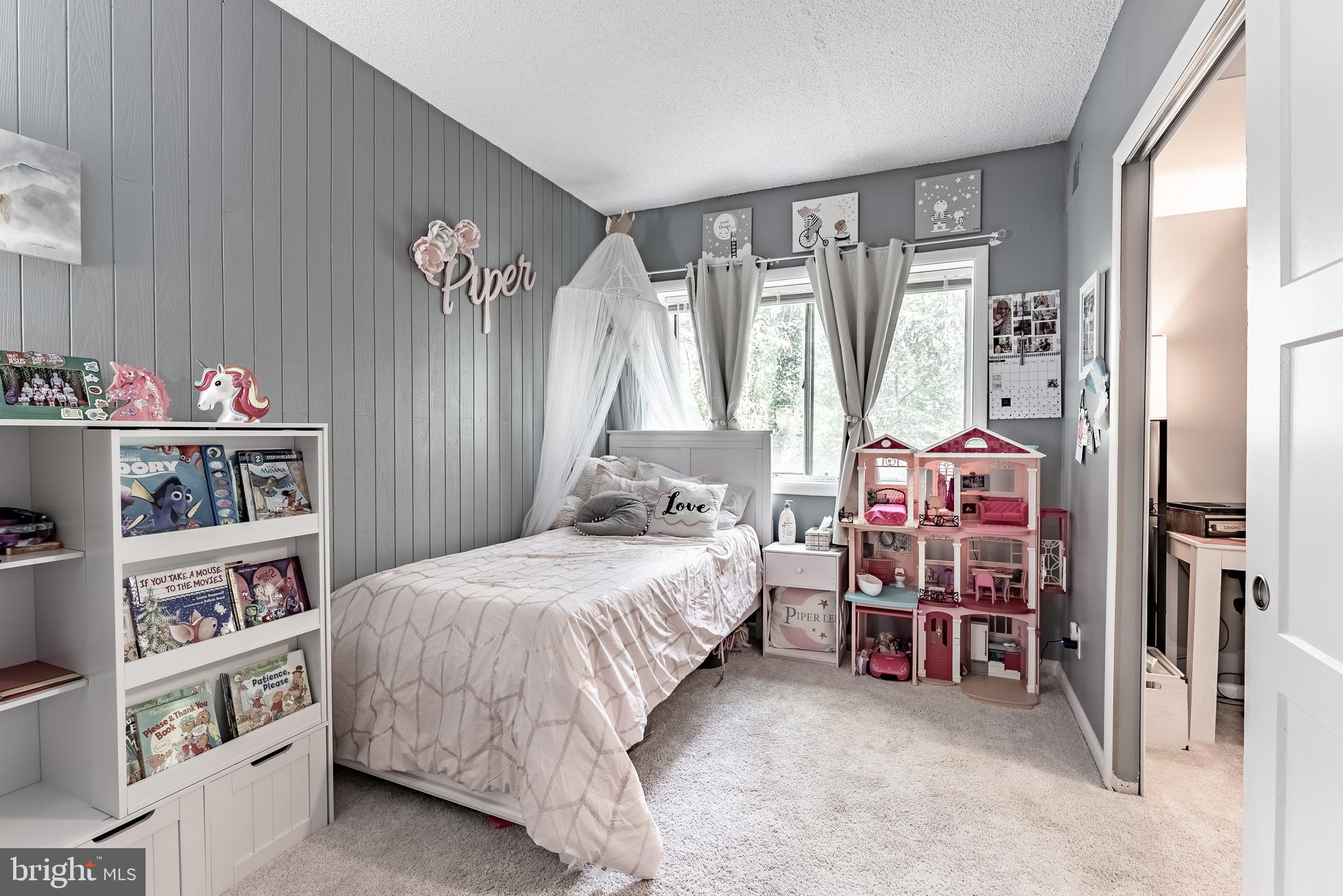 OCCOQUAN RIDGE CONDO - Residential