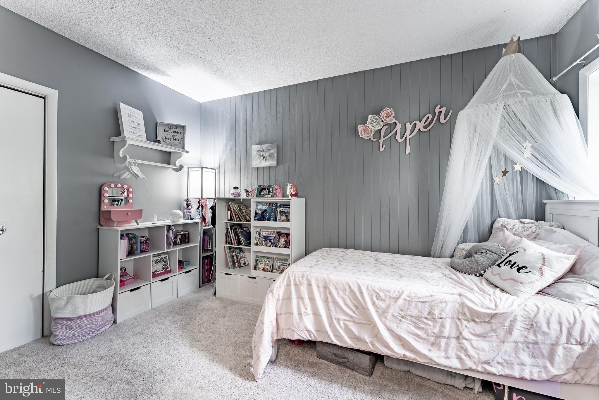 OCCOQUAN RIDGE CONDO - Residential