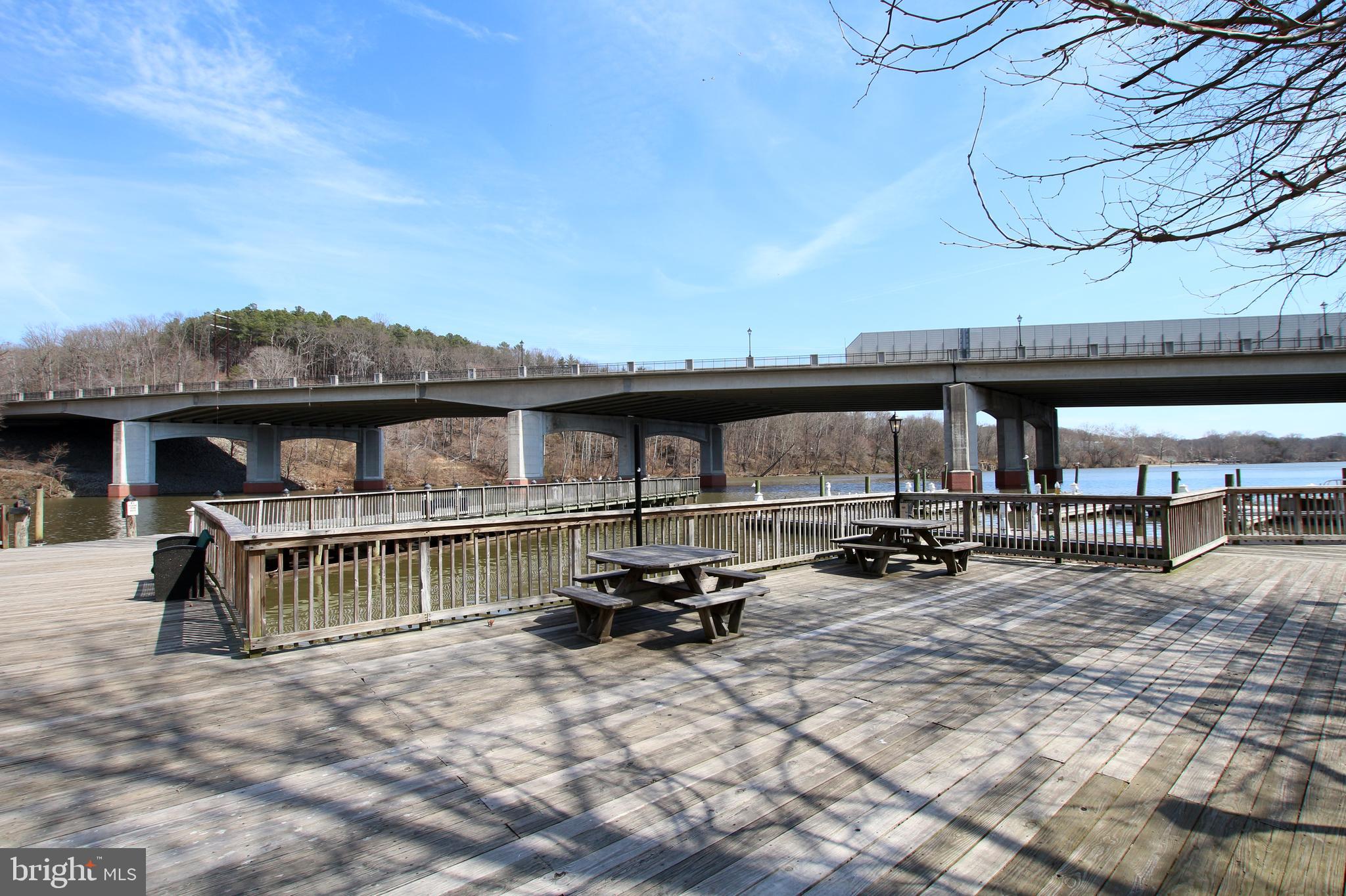 OCCOQUAN RIDGE CONDO - Residential