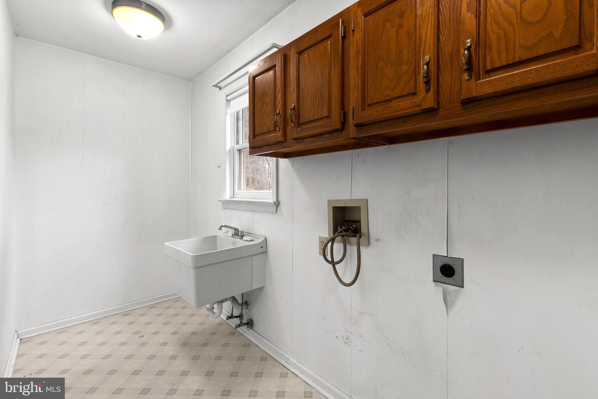 PARKSIDE ESTATES - Residential