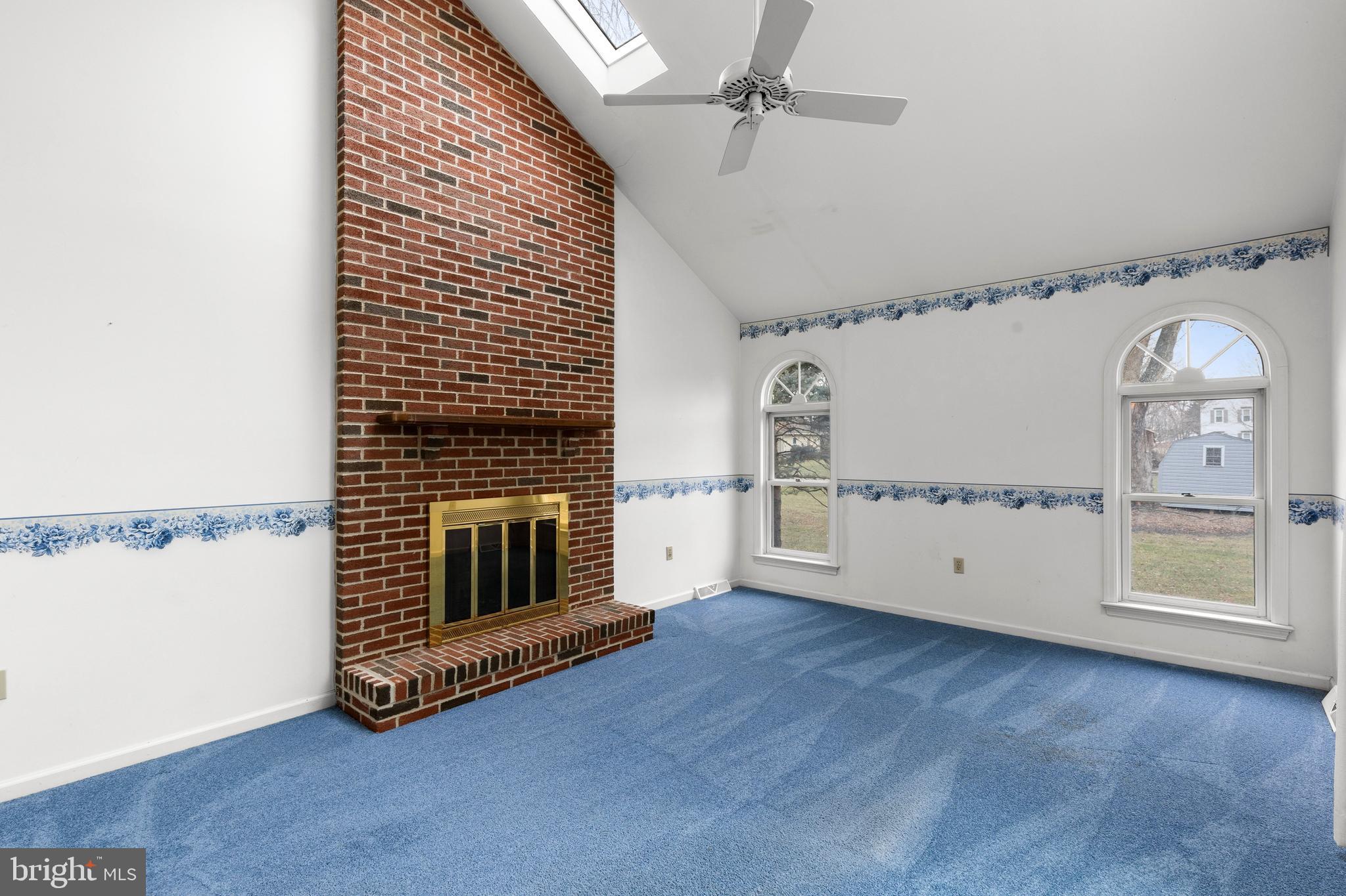 PARKSIDE ESTATES - Residential