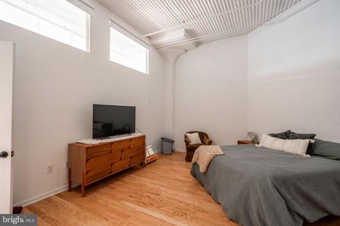 Tiny photo for 2200 - 28 Arch Street #1011, PHILADELPHIA, PA 19103 (MLS # PAPH2580902)