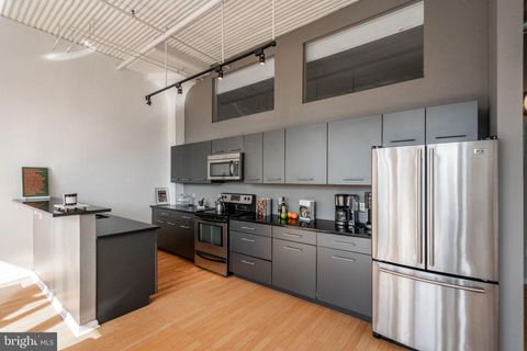 Tiny photo for 2200 - 28 Arch Street #1011, PHILADELPHIA, PA 19103 (MLS # PAPH2580902)