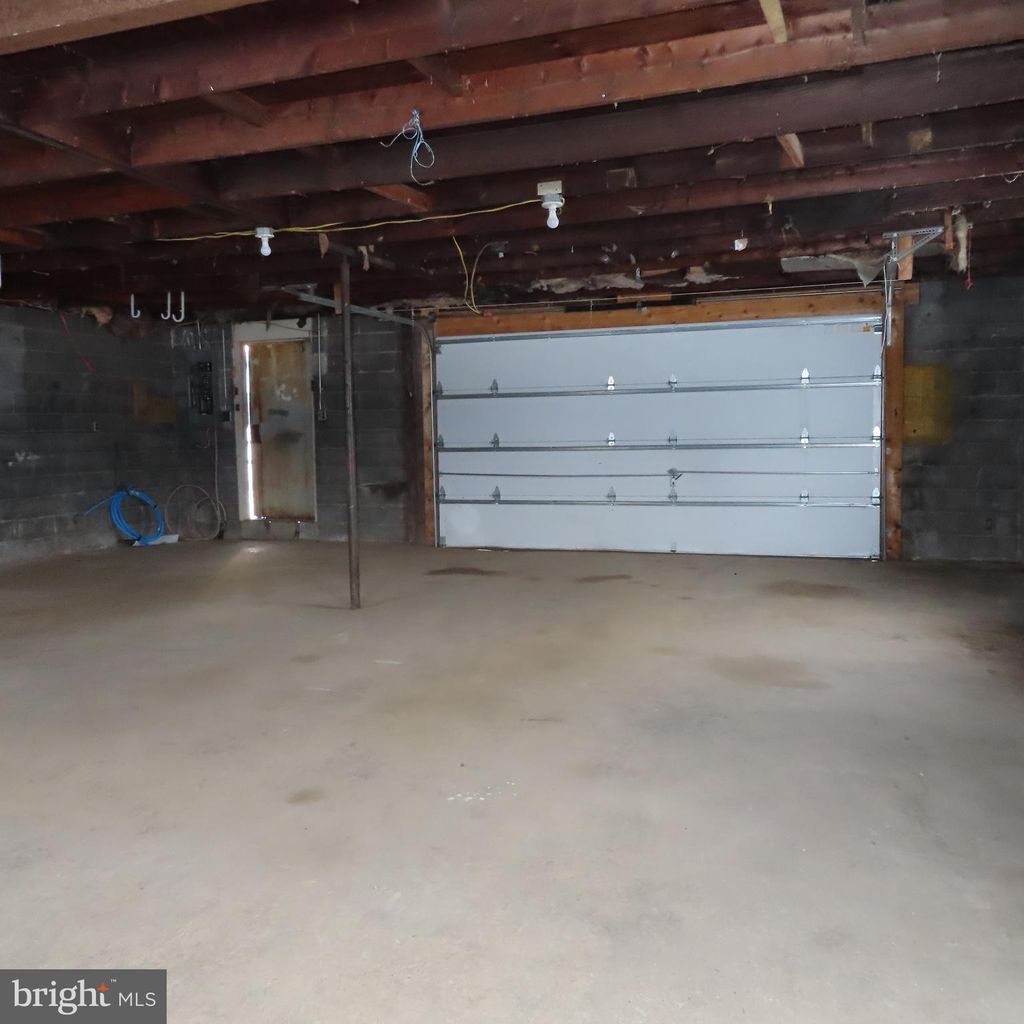 Photo of 5237 Rolling Rd, CHAMBERSBURG, PA 17202 (MLS # PAFL2031608)