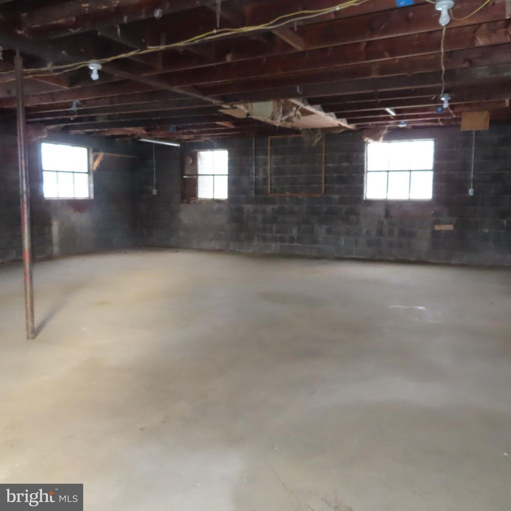 Photo of 5237 Rolling Rd, CHAMBERSBURG, PA 17202 (MLS # PAFL2031608)