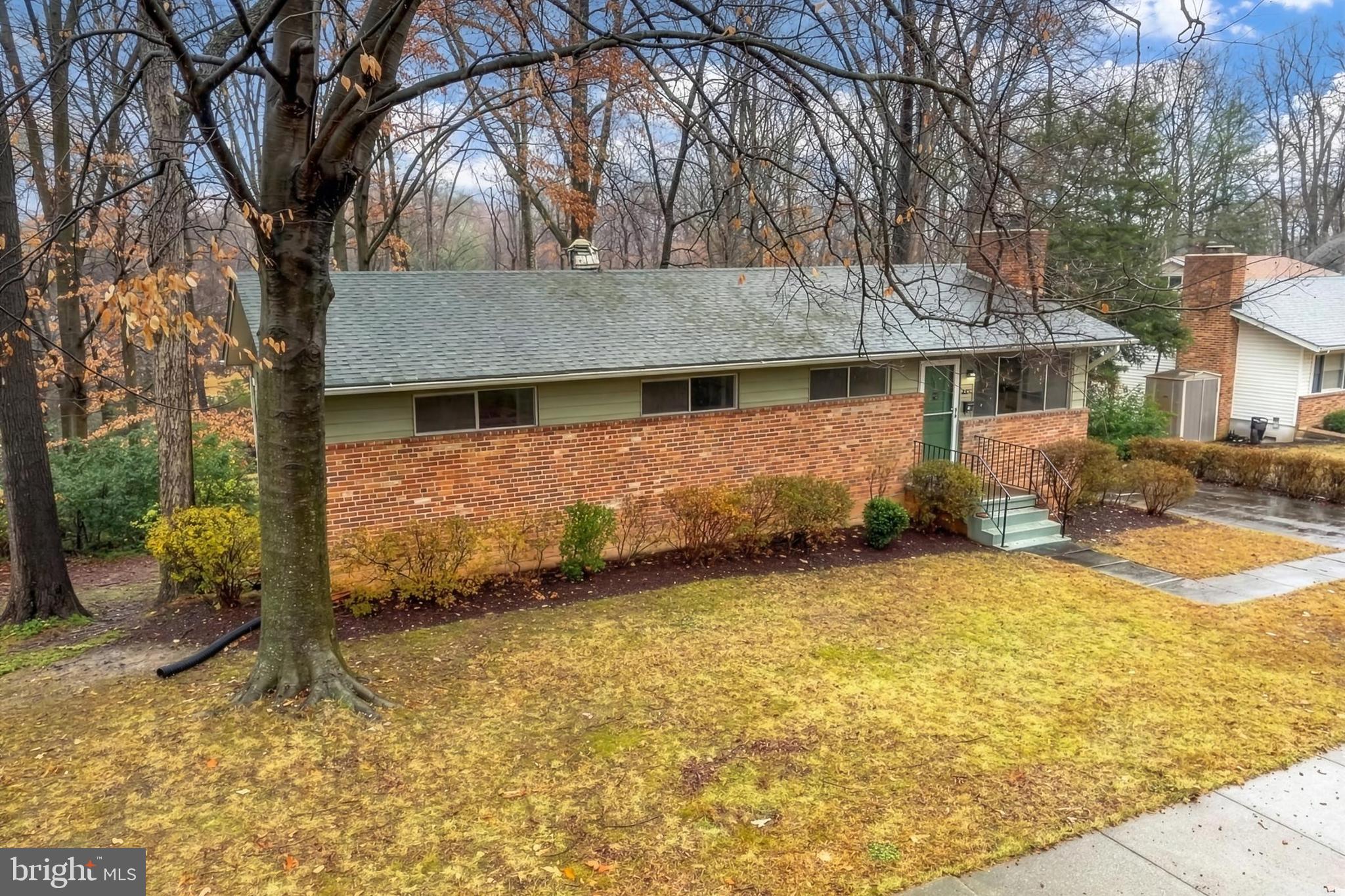 10118 SPRING LAKE TERRACE