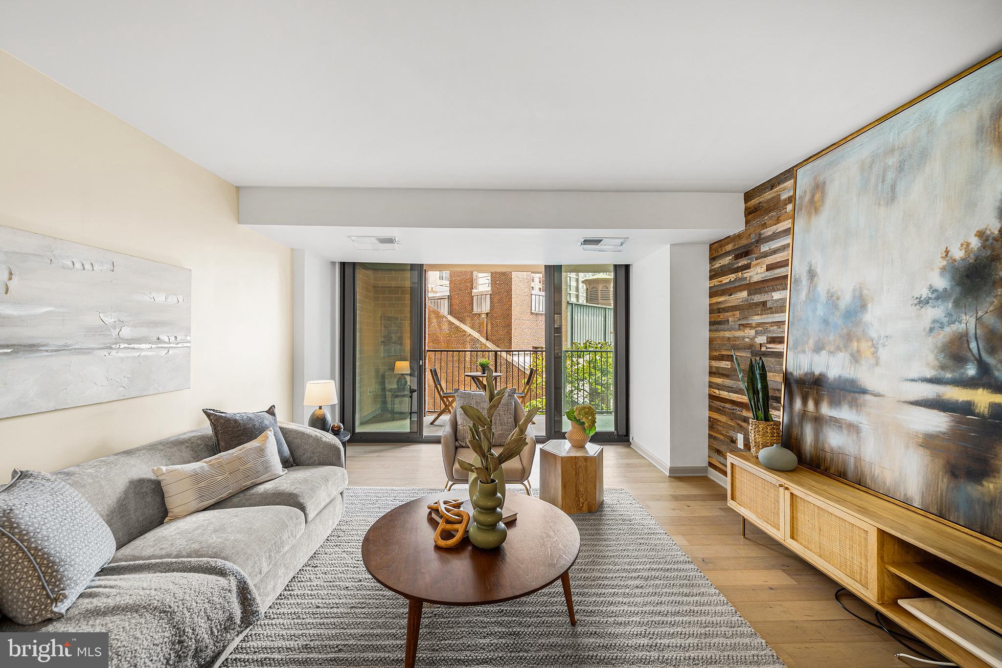 1420 LOCUST STREET 00 7N