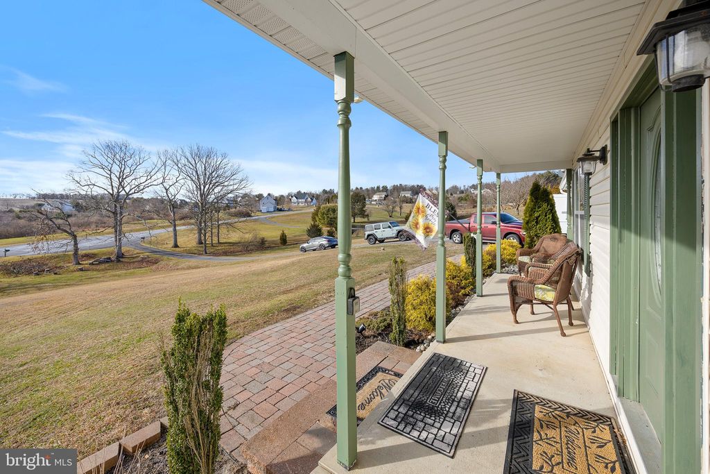 Photo of 311 Stacia Way, SAYLORSBURG, PA 18353 (MLS # PAMR2005862)