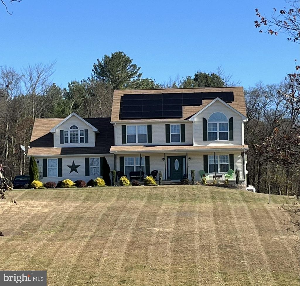 Photo of 311 Stacia Way, SAYLORSBURG, PA 18353 (MLS # PAMR2005862)