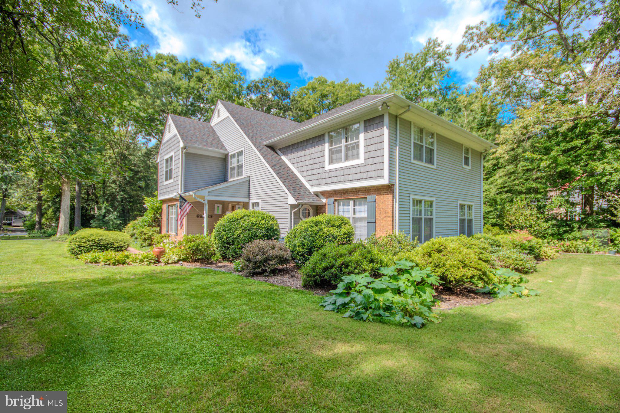 5434 LOCH NESS TERRACE