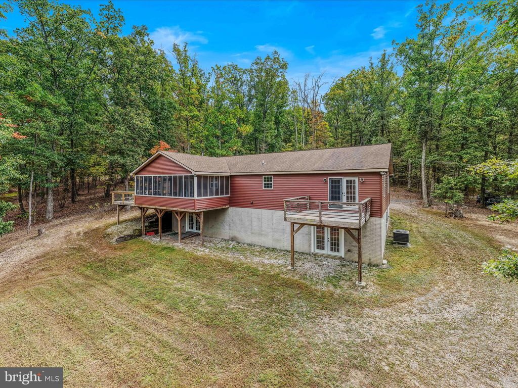 Photo of 79 Whiskey Still Road, BERKELEY SPRINGS, WV 25411 (MLS # WVMO2006798)