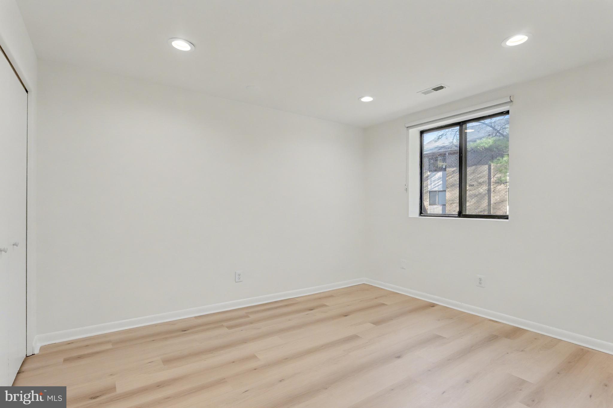 MAYS CHAPEL - Residential Lease