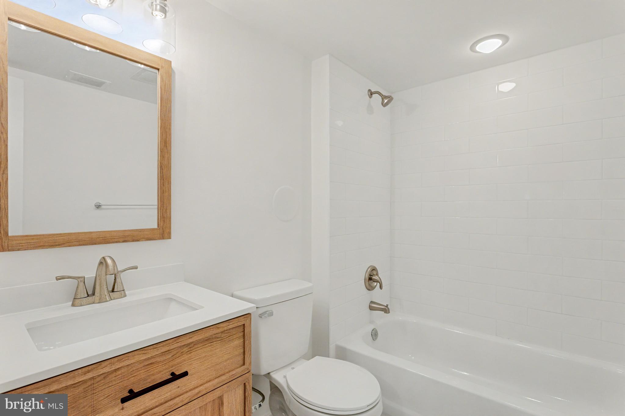 MAYS CHAPEL - Residential Lease