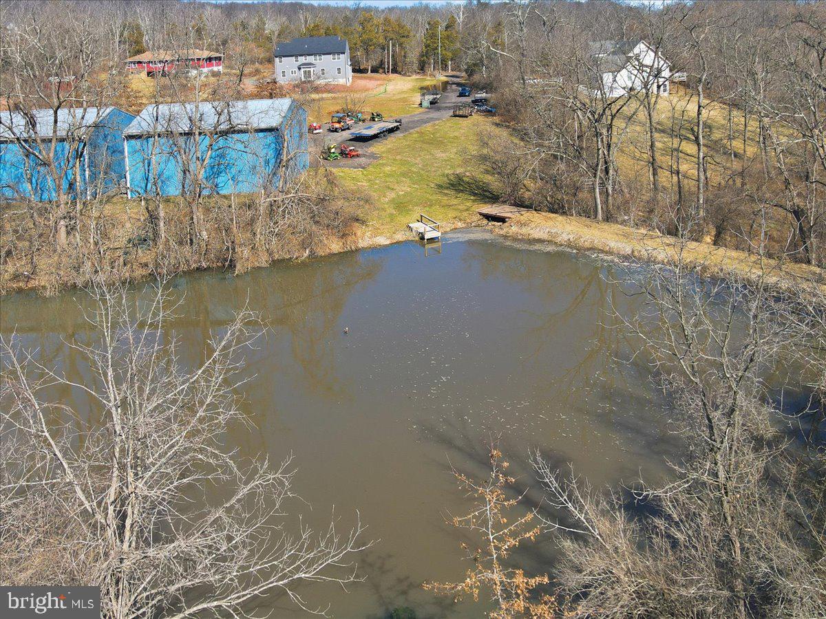 SCHWENKSVILLE - Residential