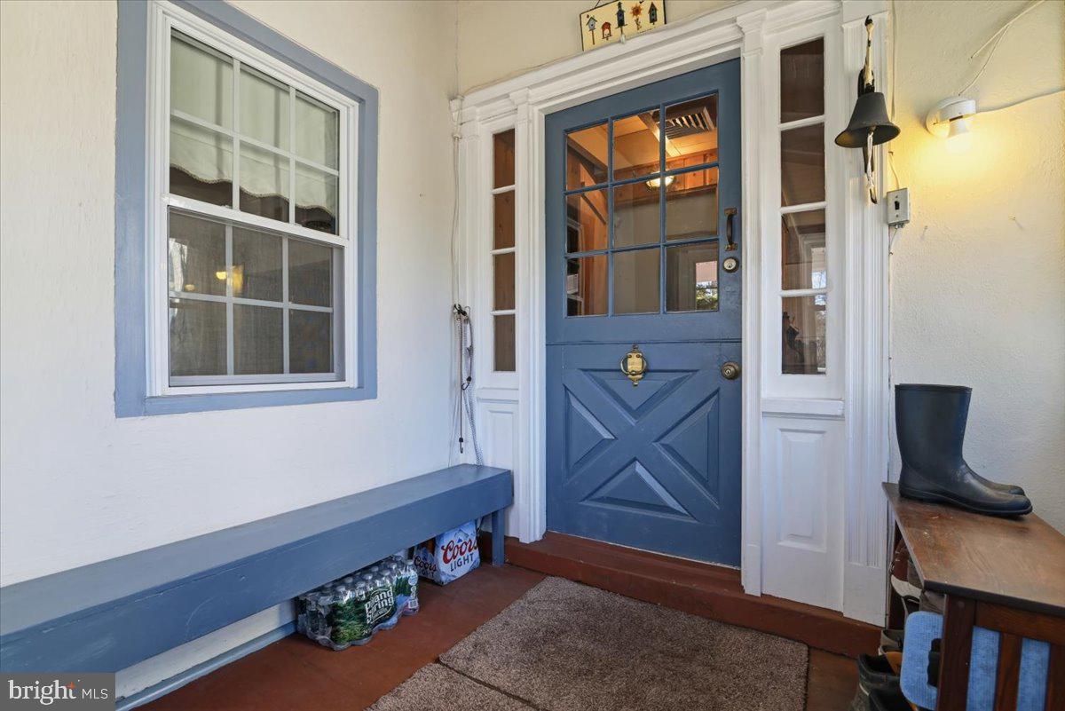 SCHWENKSVILLE - Residential