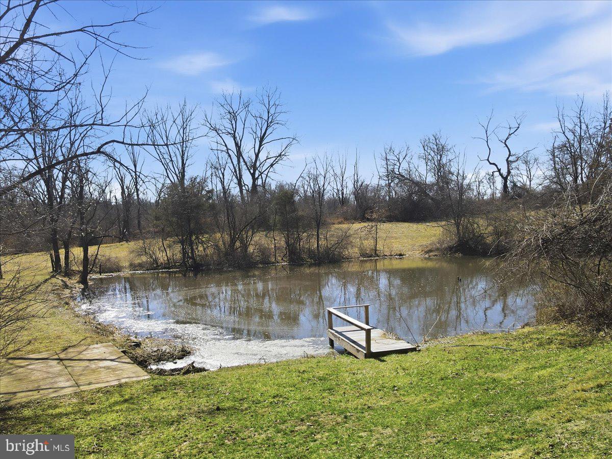 SCHWENKSVILLE - Residential
