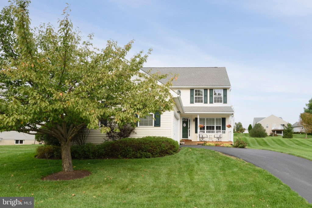 Photo of 743 W Glenview Drive, WEST GROVE, PA 19390 (MLS # PACT2136576)