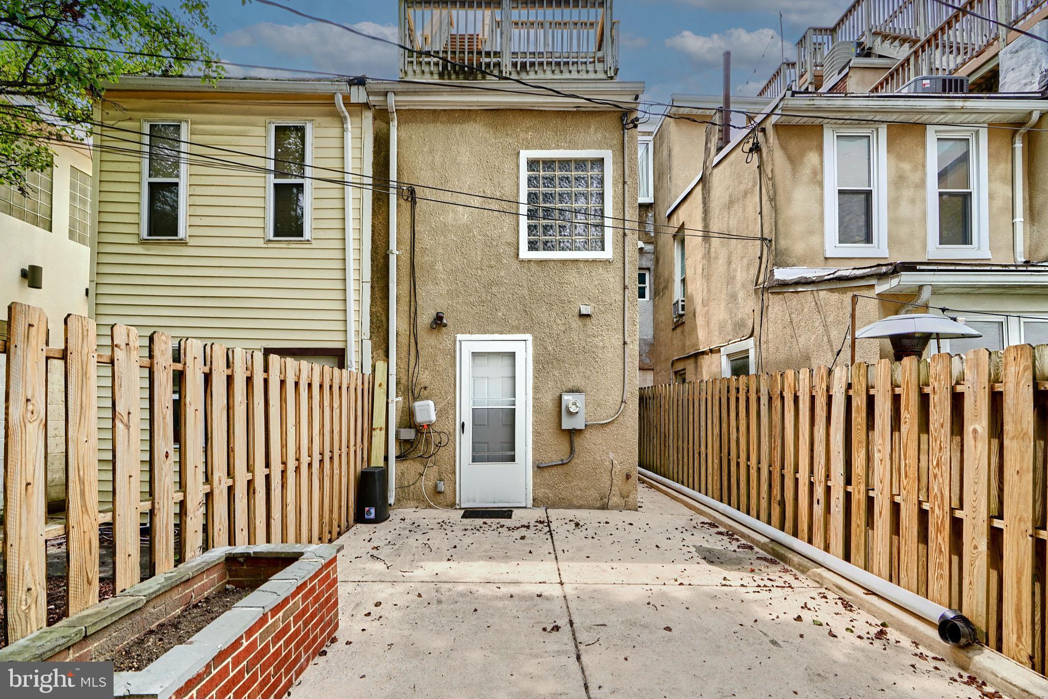 FEDERAL HILL HISTORIC DISTRICT - Residential Lease