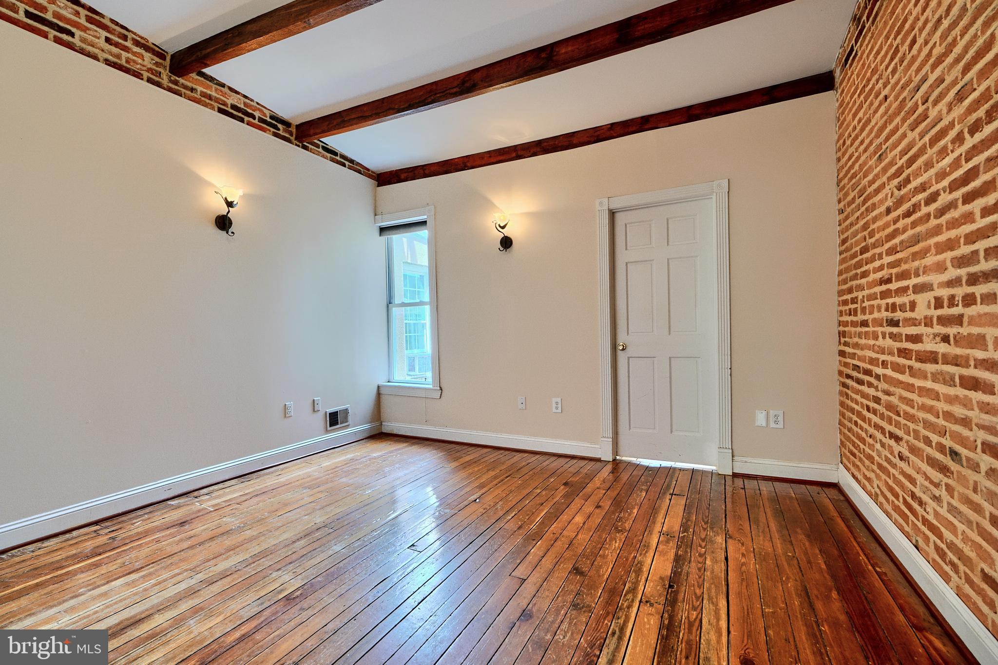 FEDERAL HILL HISTORIC DISTRICT - Residential Lease