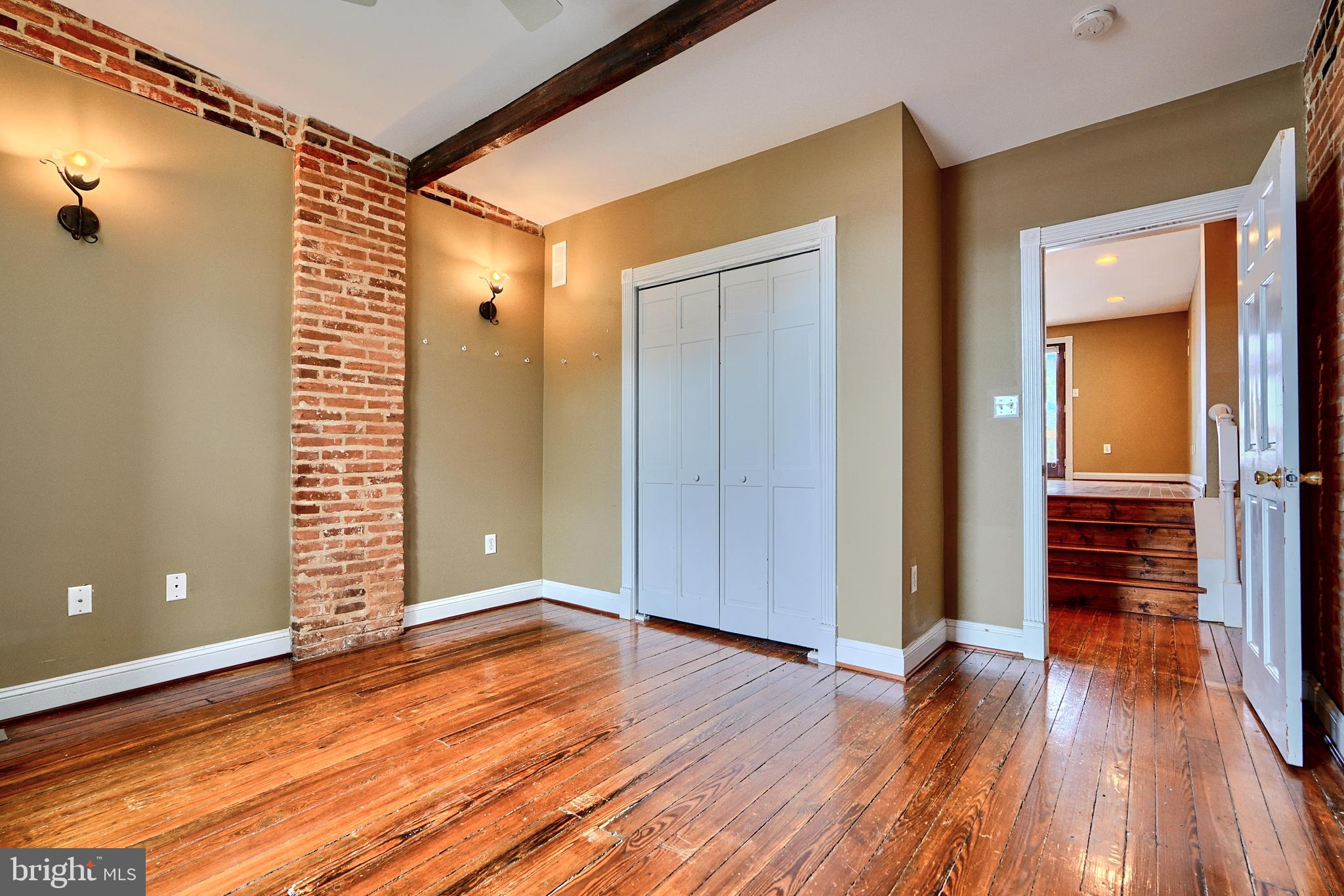 FEDERAL HILL HISTORIC DISTRICT - Residential Lease