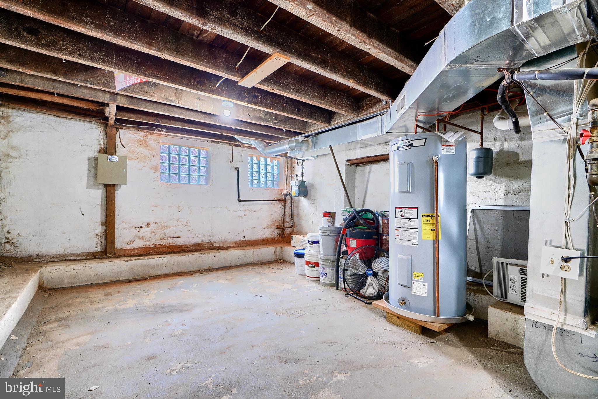 FEDERAL HILL HISTORIC DISTRICT - Residential Lease