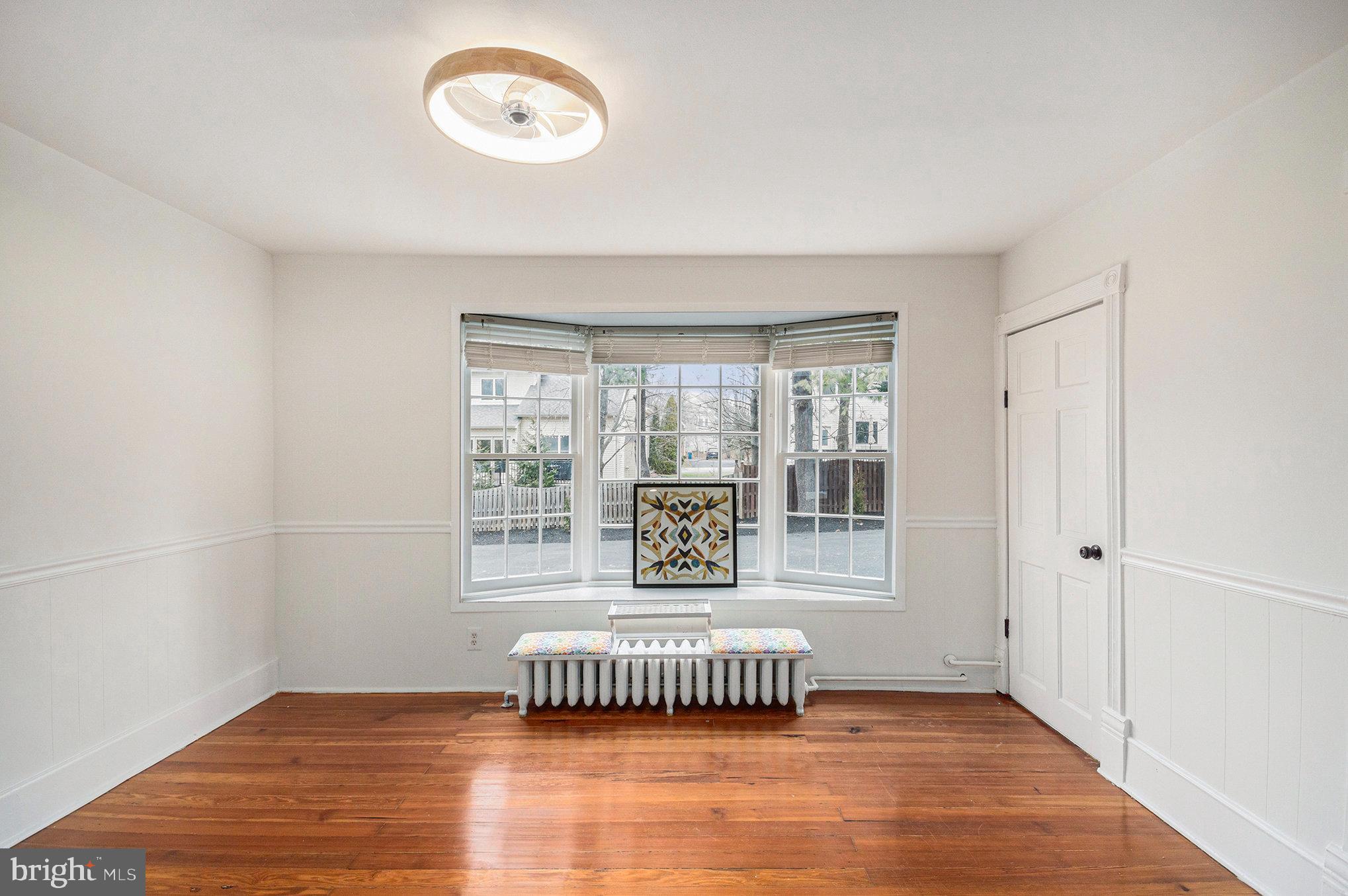 TY LIN DA ESTATES - Residential Lease