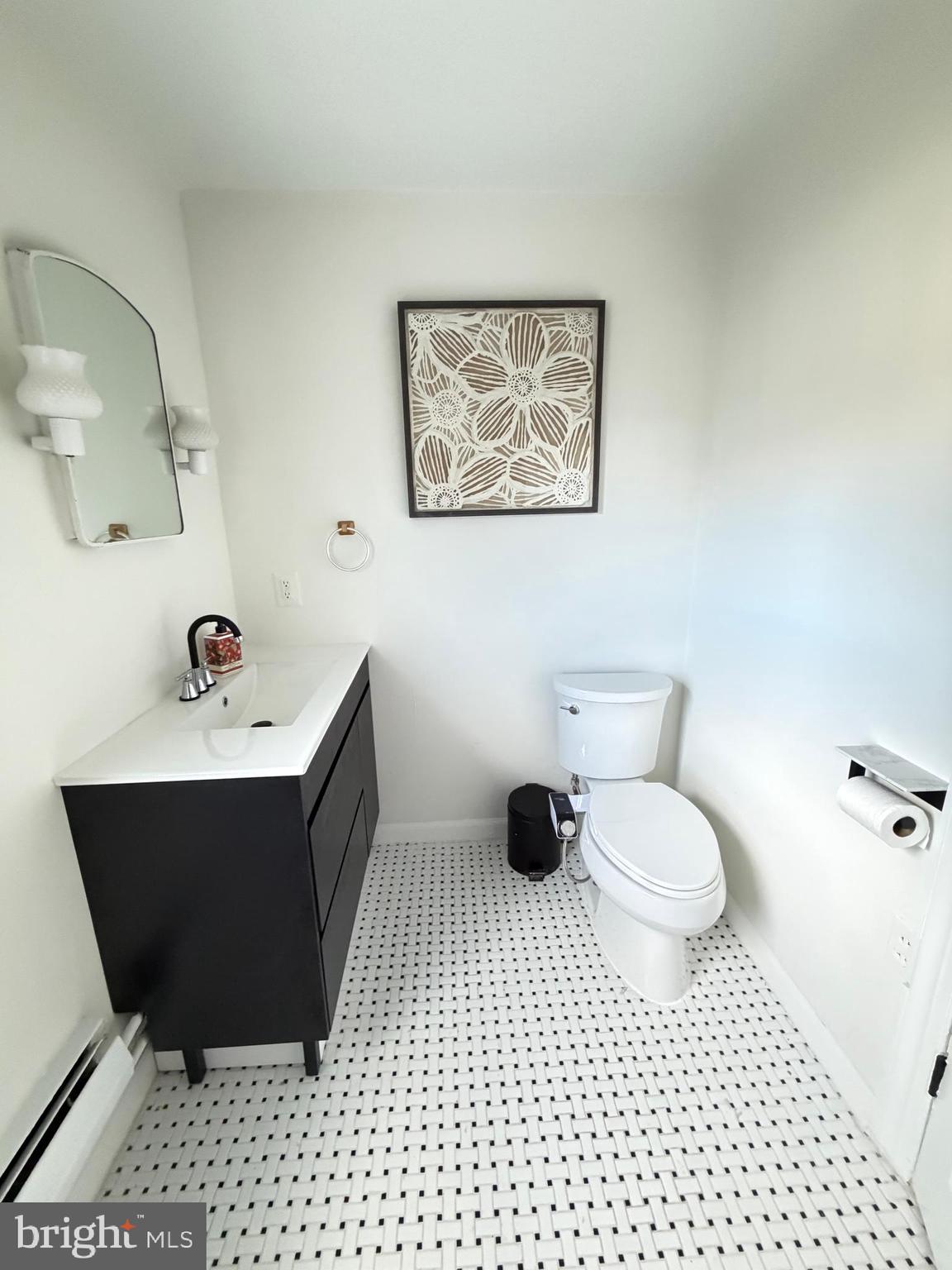 TY LIN DA ESTATES - Residential Lease