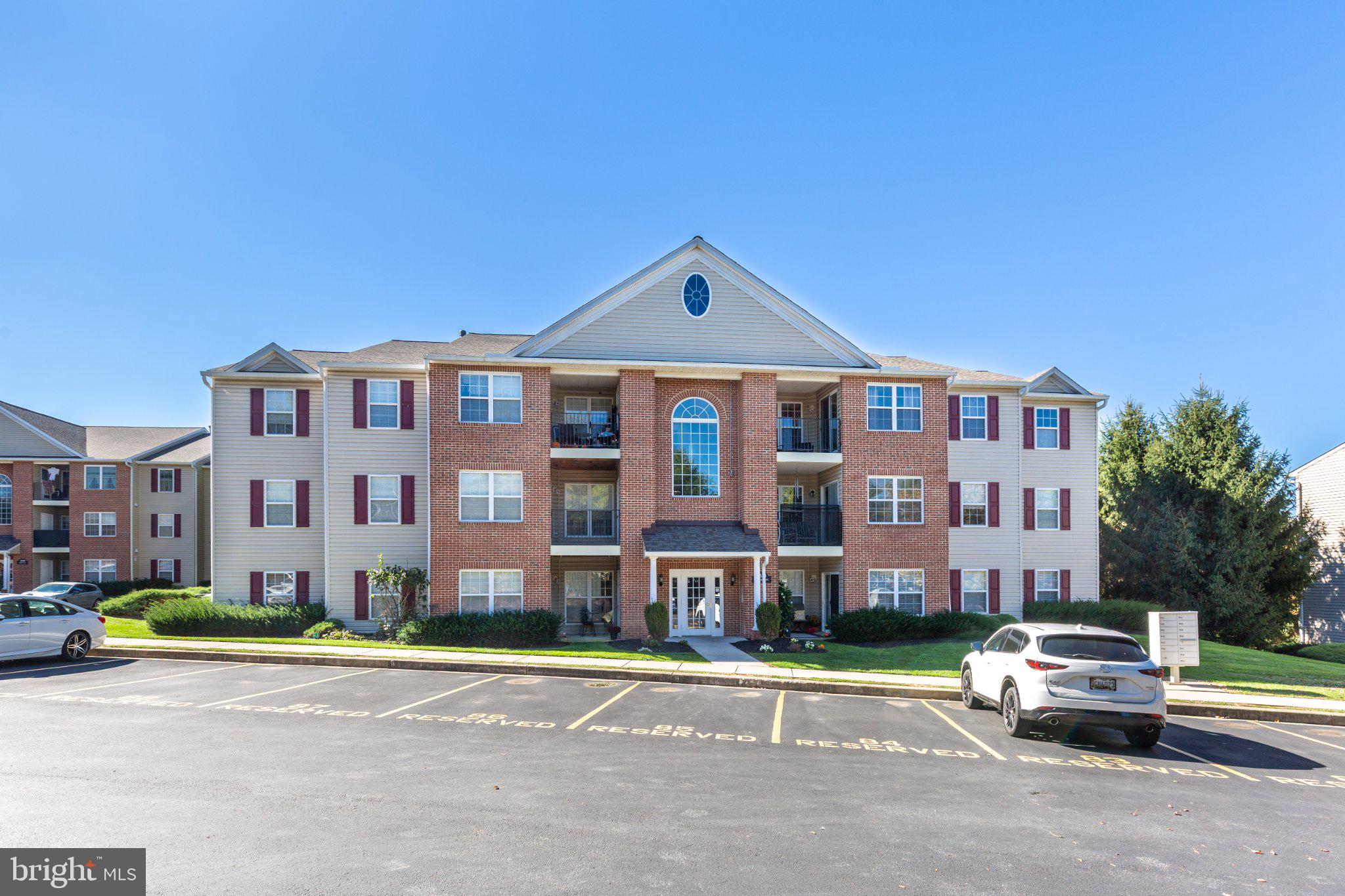 3840 NORMANDY DRIVE 2B
