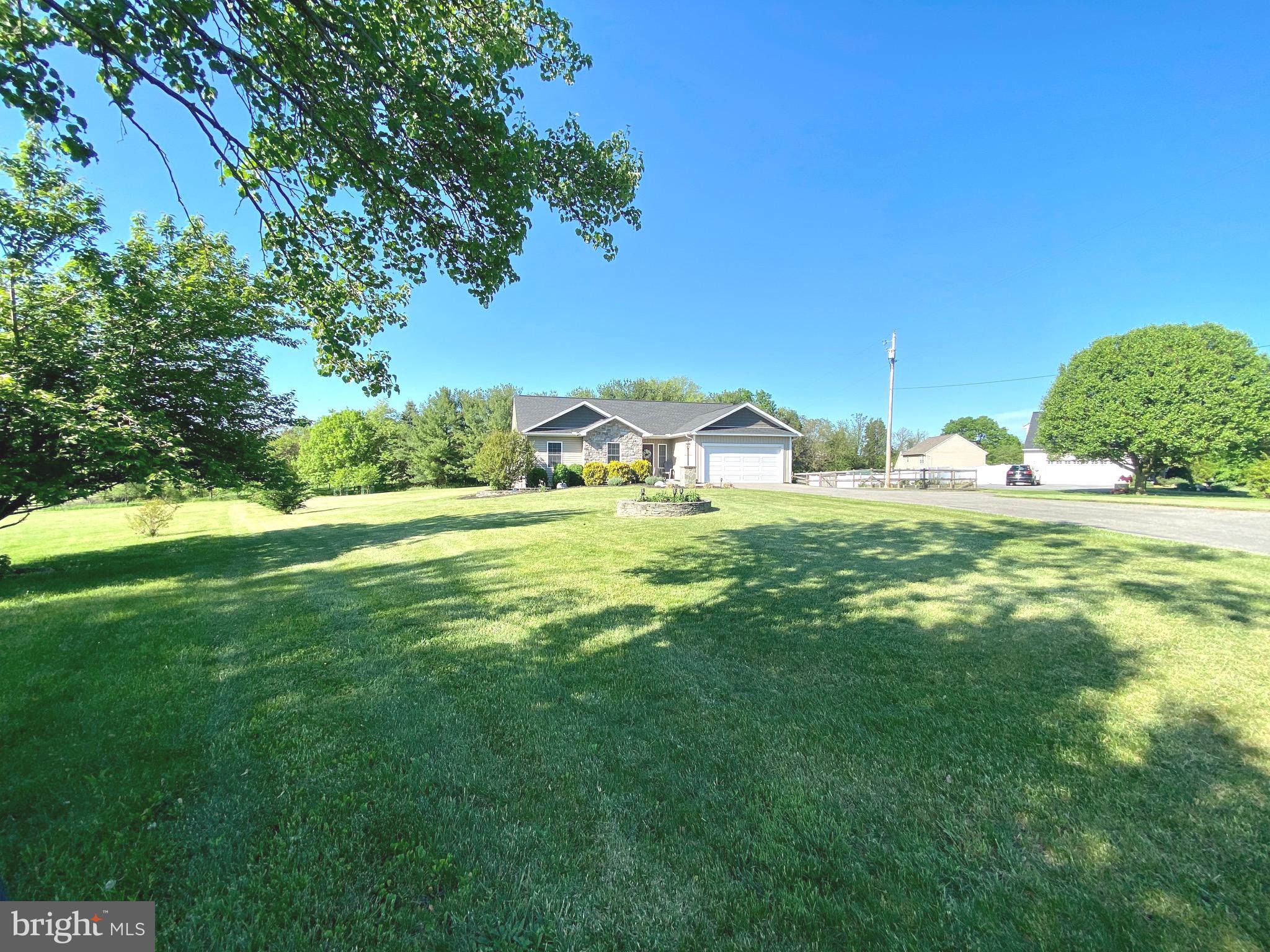 TWIN ACRES - Residential