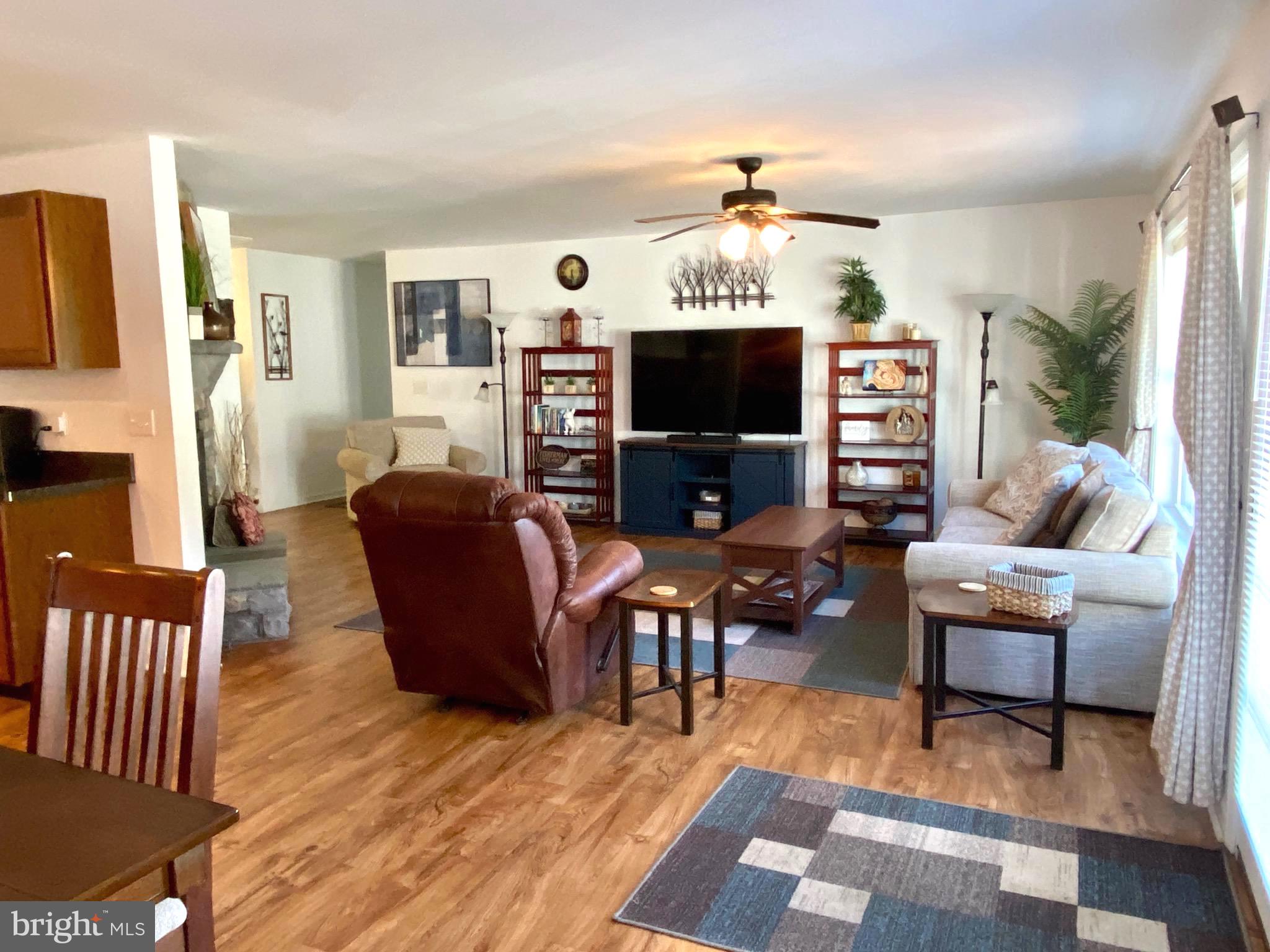 TWIN ACRES - Residential