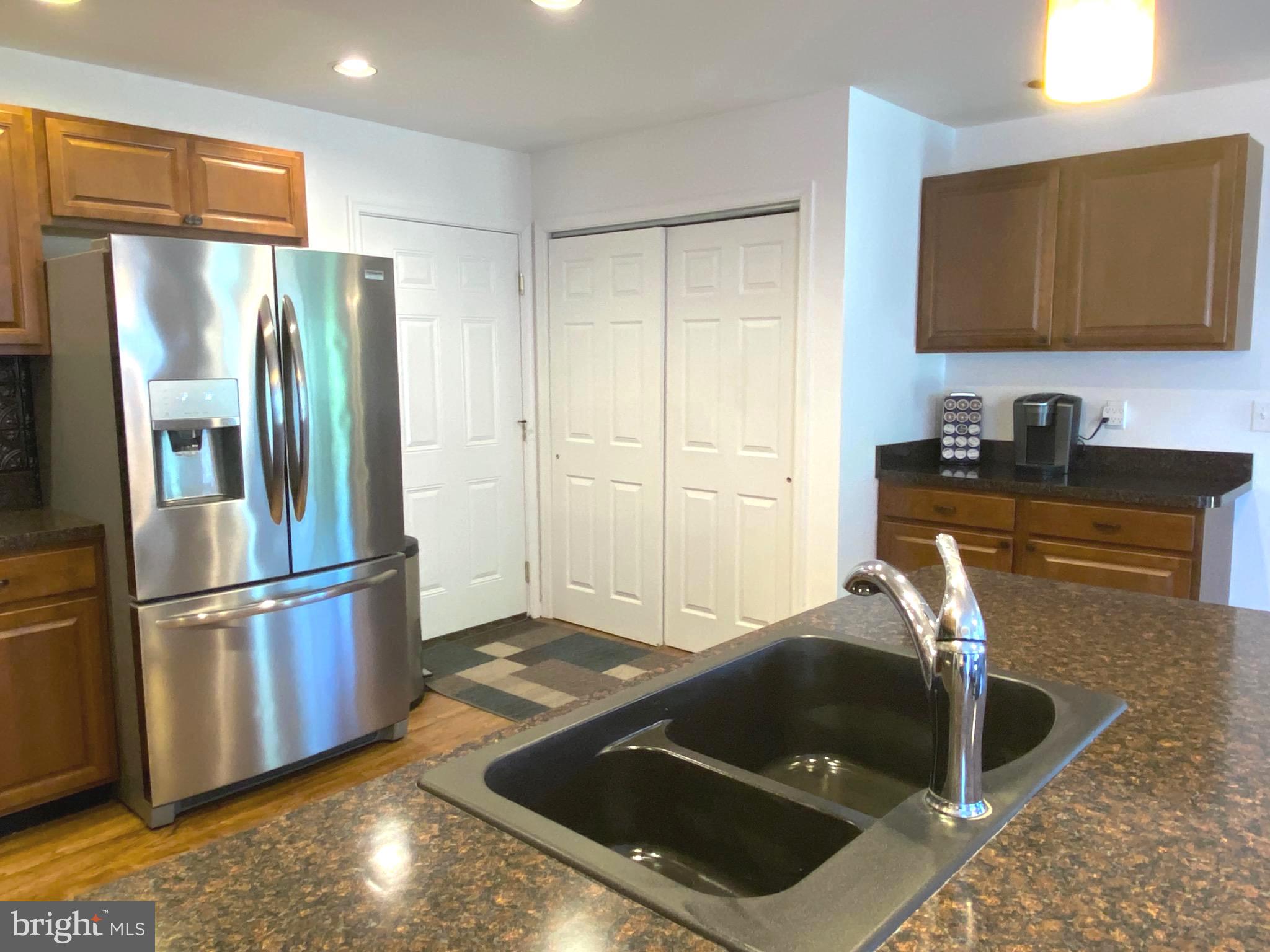 TWIN ACRES - Residential