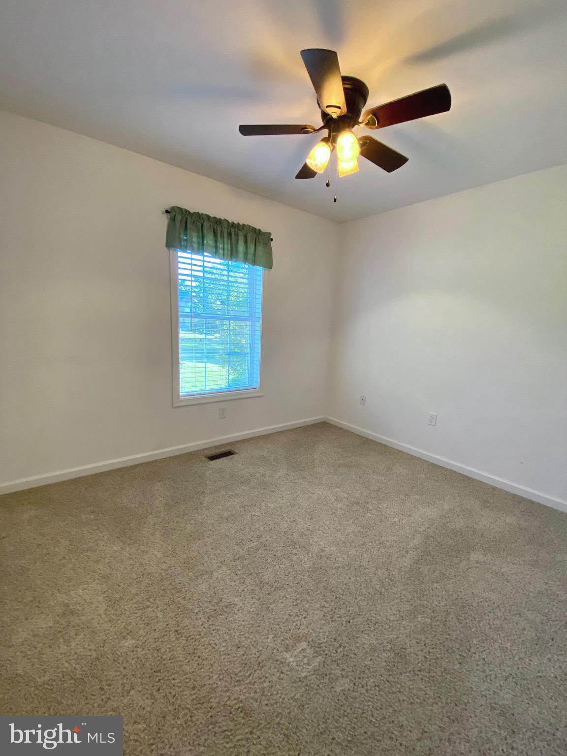 TWIN ACRES - Residential