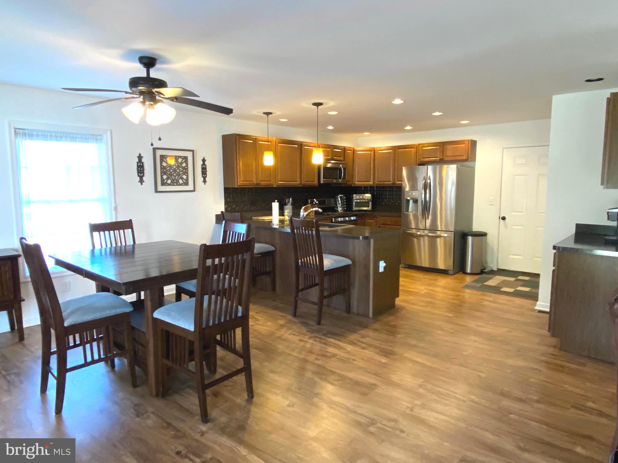 TWIN ACRES - Residential