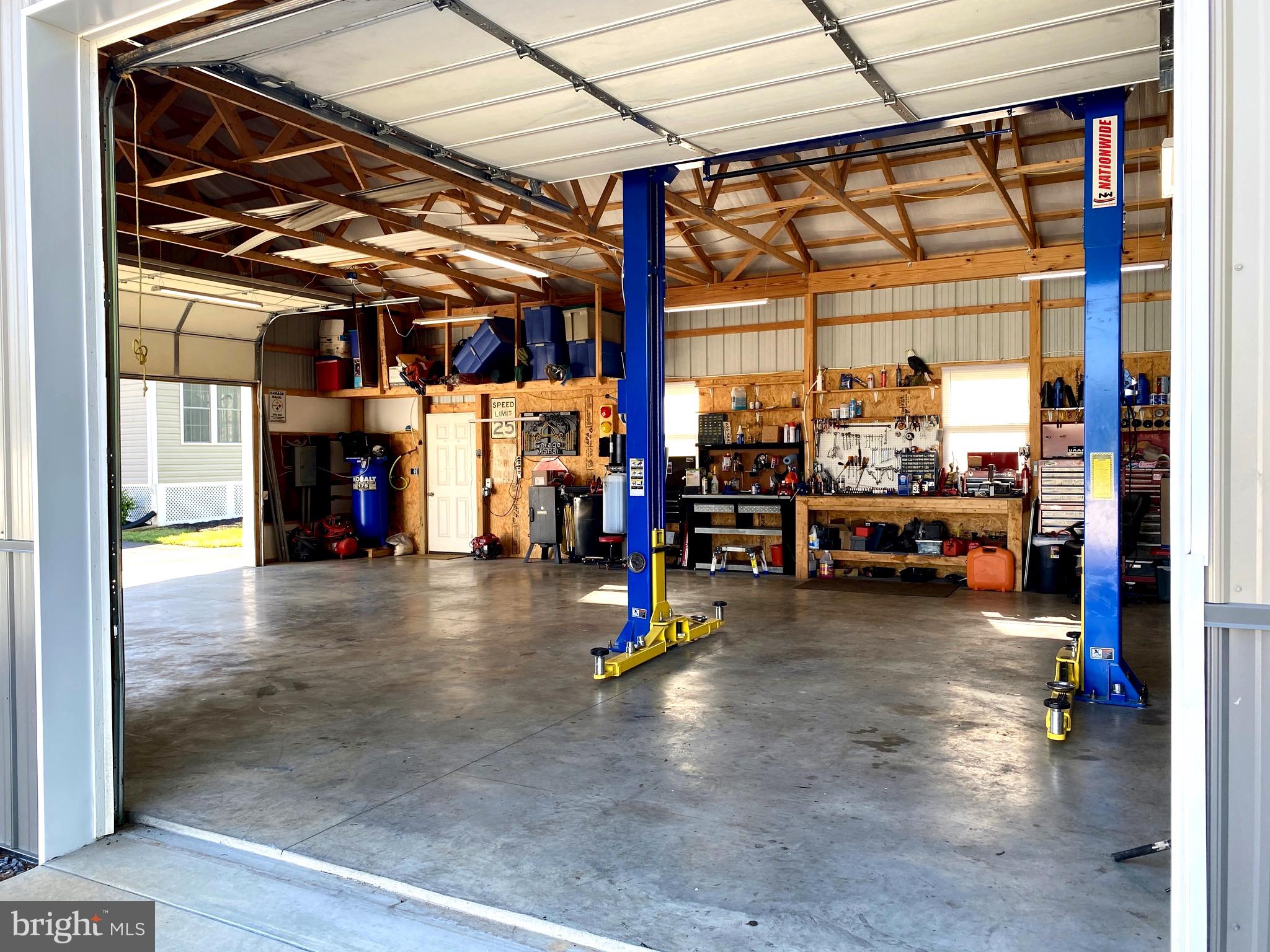 TWIN ACRES - Residential