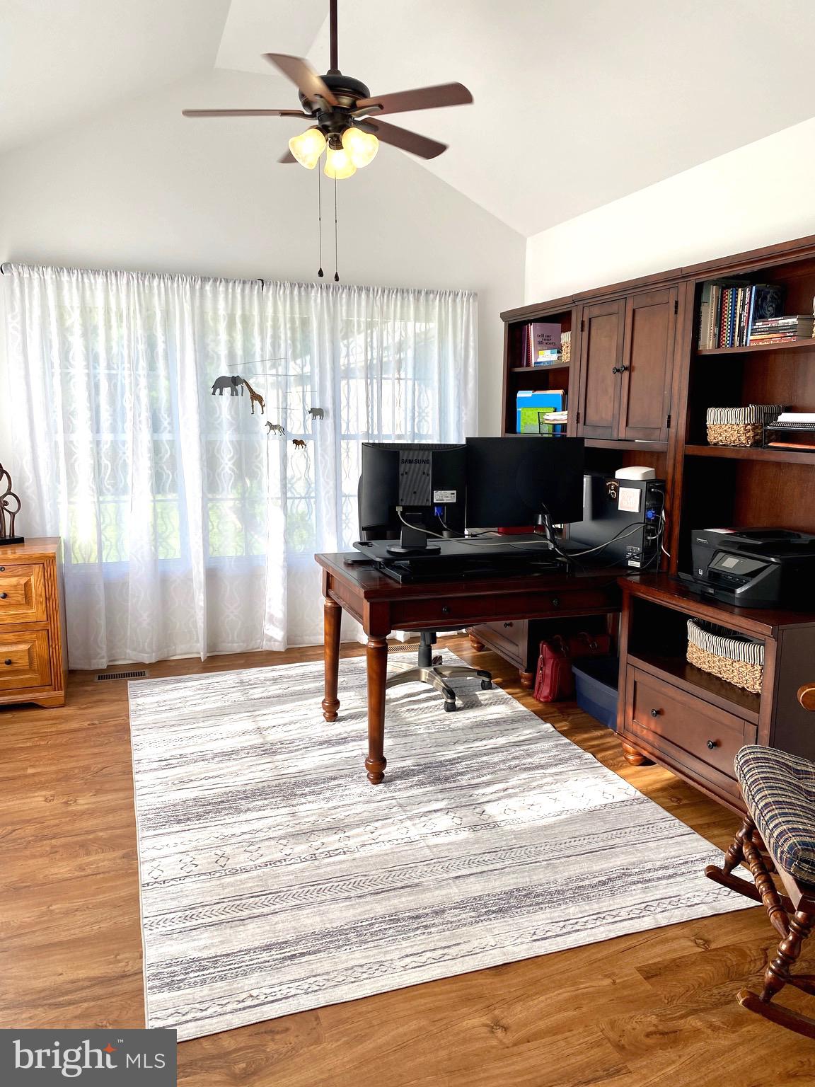 TWIN ACRES - Residential