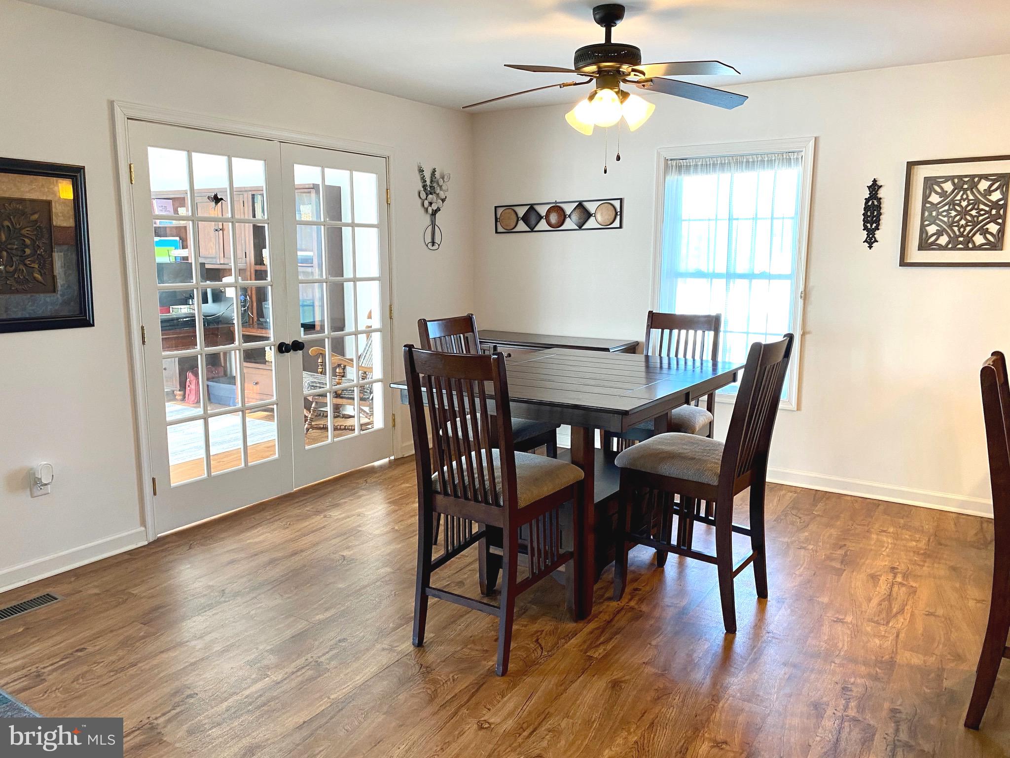 TWIN ACRES - Residential